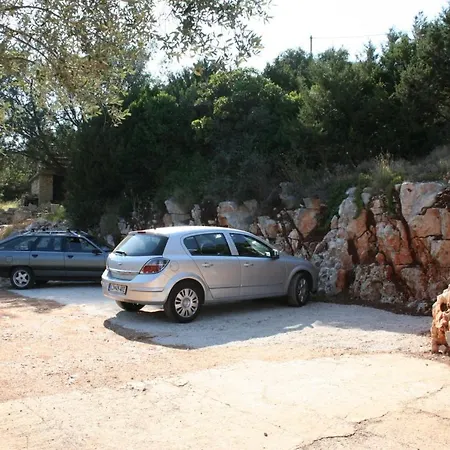 Apartamento By The Sea Cove Zarace - Gdinj, Hvar - 4598 *