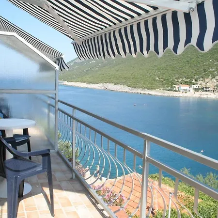 Apartamento By The Sea Cove Zarace - Gdinj, Hvar - 4598 *