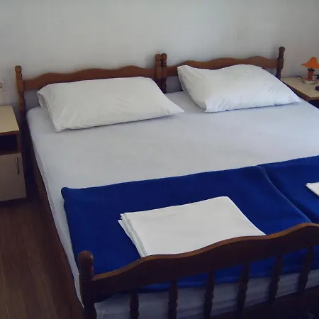 Apartamento By The Sea Cove Zarace - Gdinj, Hvar - 4598 *
