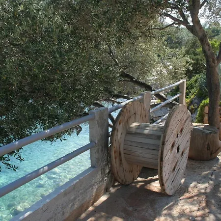 By The Sea Cove Zarace - Gdinj, Hvar - 4598 Apartmán *