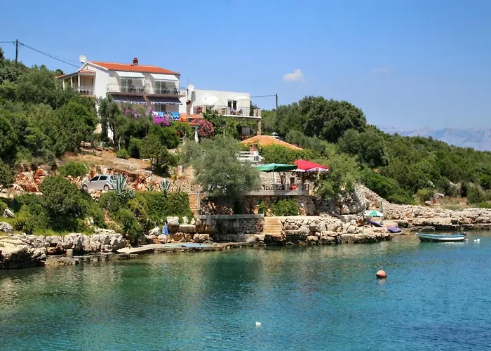 Apartmán By The Sea Cove Zarace - Gdinj, Hvar - 4598 Gdinj