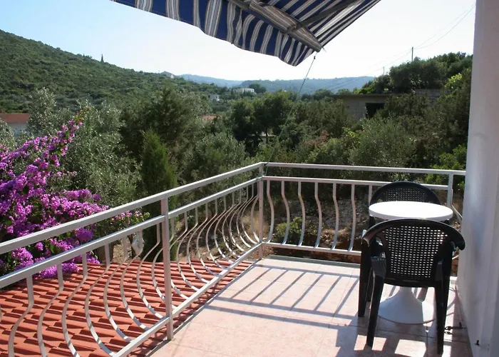 By The Sea Cove Zarace - Gdinj, Hvar - 4598 * Gdinj