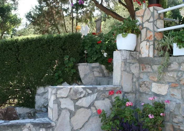 Apartmán By The Sea Cove Zarace - Gdinj, Hvar - 4598 *